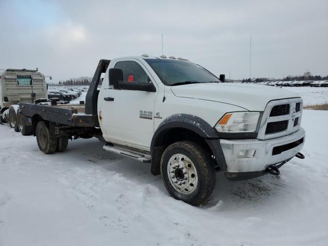 3C7WRNBL3DG581714 - 2013 RAM 5500 WHITE photo 4