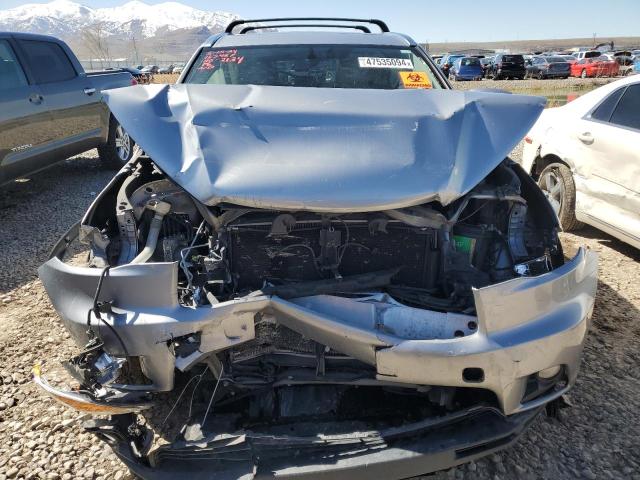 5TDJKRFH8FS157457 - 2015 TOYOTA HIGHLANDER XLE Gümüş foto 5