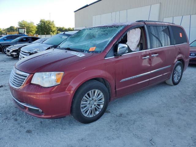 2C4RC1CG7FR638435 - 2015 CHRYSLER TOWN & COU TOURING L MAROON photo 1