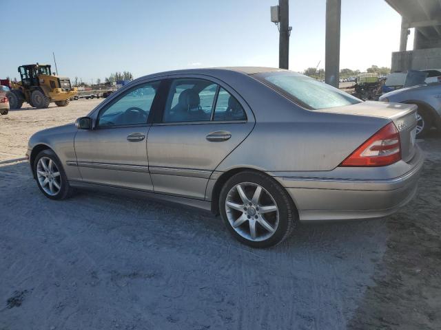 WDBRF64J53F385678 - 2003 MERCEDES-BENZ C 320 SILVER photo 2