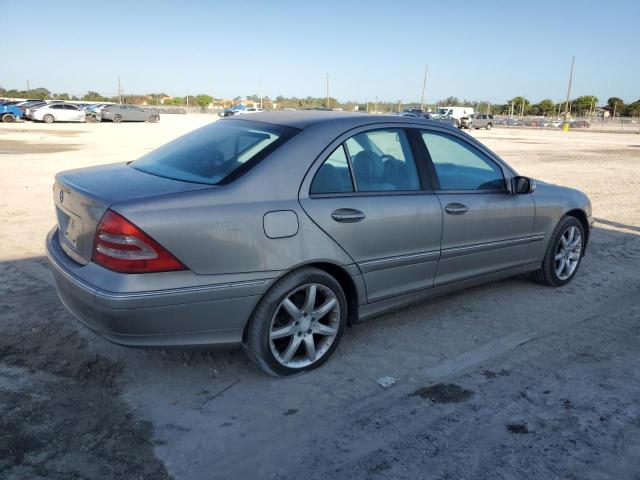 WDBRF64J53F385678 - 2003 MERCEDES-BENZ C 320 SILVER photo 3