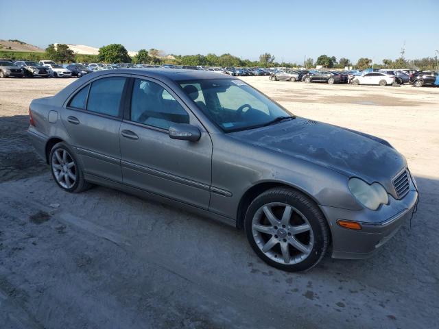 WDBRF64J53F385678 - 2003 MERCEDES-BENZ C 320 SILVER photo 4