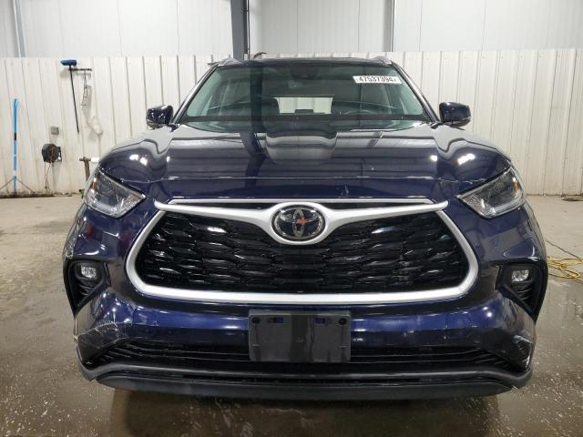 5TDGZRBH1MS122672 - 2021 TOYOTA HIGHLANDER XLE BLUE photo 5