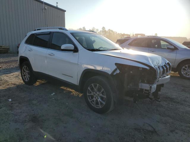 1C4PJMCB6JD523128 - 2018 JEEP CHEROKEE LATITUDE WHITE photo 4