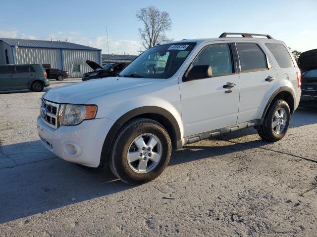 1FMCU93G69KC80695 - 2009 FORD ESCAPE XLT WHITE photo 1