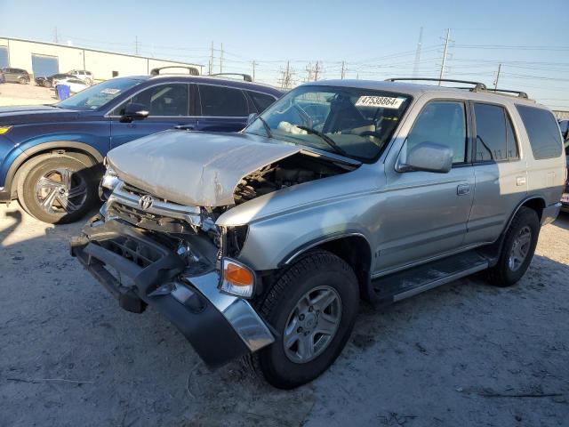 2001 TOYOTA 4RUNNER SR5, 