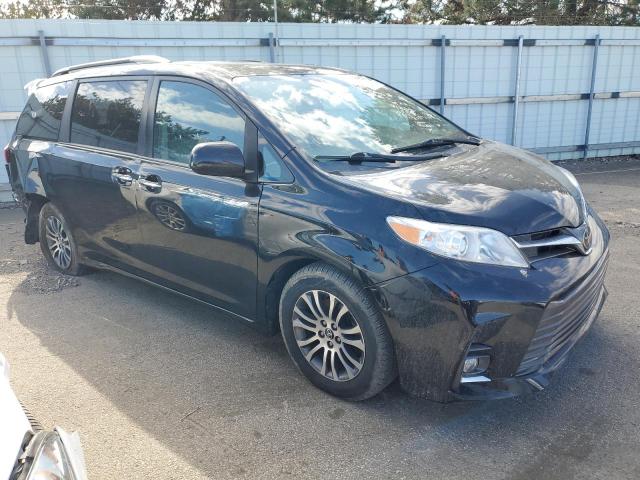 5TDYZ3DC3KS984453 - 2019 TOYOTA SIENNA XLE BLACK photo 4