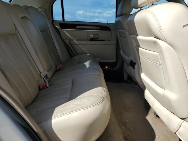 1LNHM81W83Y618676 - 2003 LINCOLN TOWN CAR EXECUTIVE WHITE photo 10