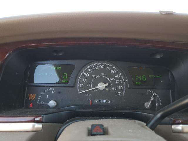 1LNHM81W83Y618676 - 2003 LINCOLN TOWN CAR EXECUTIVE WHITE photo 9