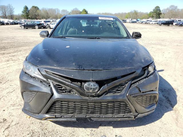 4T1G11AK3LU358266 - 2020 TOYOTA CAMRY SE BLACK photo 5