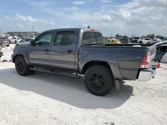 5TFJU4GN3FX077186 - 2015 TOYOTA TACOMA DOUBLE CAB PRERUNNER GRAY photo 2