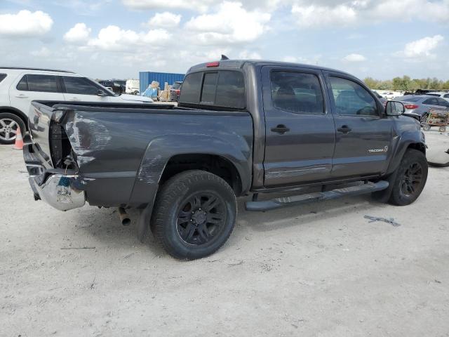 5TFJU4GN3FX077186 - 2015 TOYOTA TACOMA DOUBLE CAB PRERUNNER GRAY photo 3