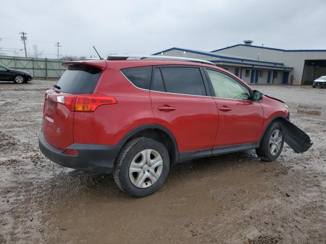 JTMBFREV3FD148595 - 2015 TOYOTA RAV4 LE RED photo 3