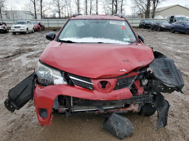 JTMBFREV3FD148595 - 2015 TOYOTA RAV4 LE RED photo 5