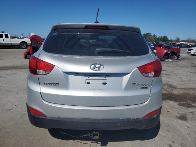 KM8JU3AC8DU712656 - 2013 HYUNDAI TUCSON GLS SILVER photo 6