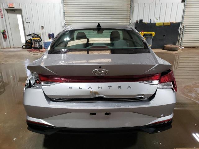 5NPLM4AG0PH102531 - 2023 HYUNDAI ELANTRA SEL SILVER photo 6