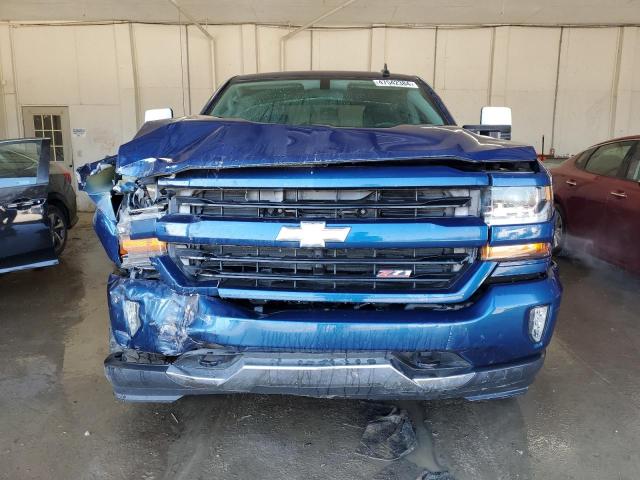 3GCUKREC9HG100947 - 2017 CHEVROLET SILVERADO K1500 LT BLUE photo 5