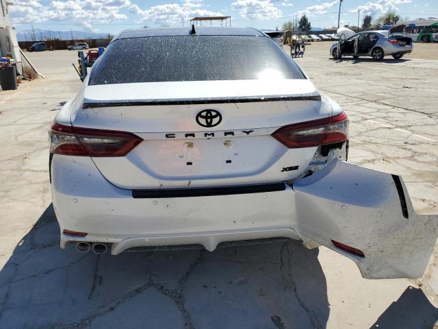 4T1KZ1AK4PU078879 - 2023 TOYOTA CAMRY TRD WHITE photo 6