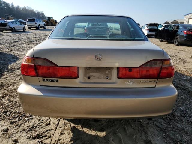 1HGCG5640YA149869 - 2000 HONDA ACCORD LX GOLD photo 6