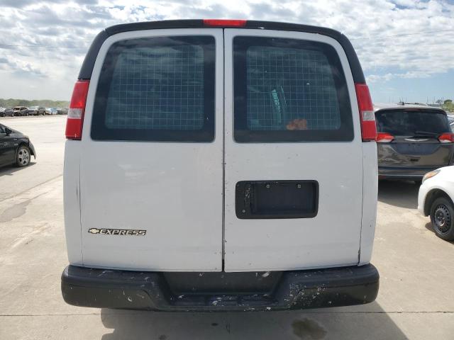 1GCWGBFF9H1181974 - 2017 CHEVROLET EXPRESS G2 WHITE photo 6