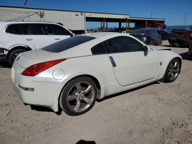 JN1BZ34E28M750464 - 2008 NISSAN 350Z COUPE WHITE photo 3