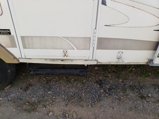 4WYH02E2441701624 - 2004 CCHM TRAILER WHITE photo 9