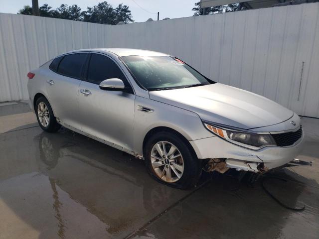 5XXGT4L33JG216377 - 2018 KIA OPTIMA LX SILVER photo 4