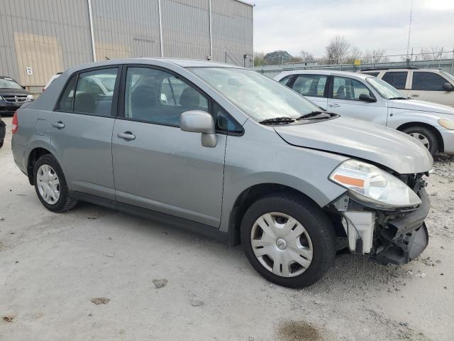 3N1BC1AP3AL393601 - 2010 NISSAN VERSA S GRAY photo 4