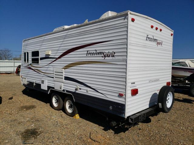 47CTDFL277F800723 - 2007 THOR FREEDOM SP WHITE photo 3