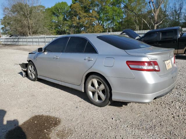 4T1BF3EK0BU761668 - 2011 TOYOTA CAMRY BASE SILVER photo 2