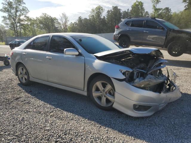 4T1BF3EK0BU761668 - 2011 TOYOTA CAMRY BASE SILVER photo 4