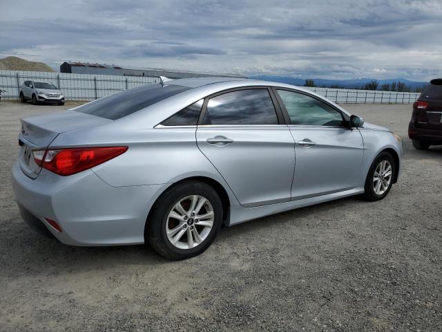 5NPEB4AC2EH852263 - 2014 HYUNDAI SONATA GLS SILVER photo 3