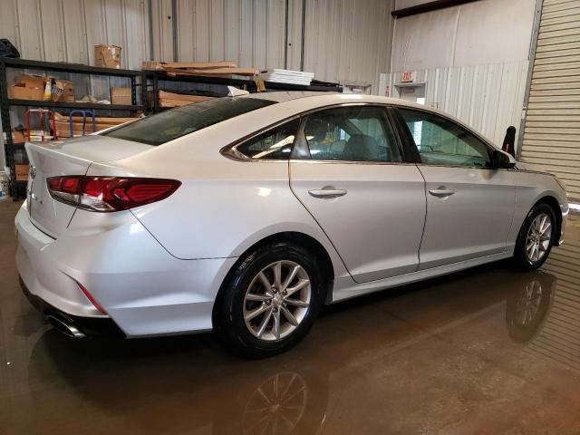 5NPE24AF1JH602601 - 2018 HYUNDAI SONATA SE SILVER photo 3