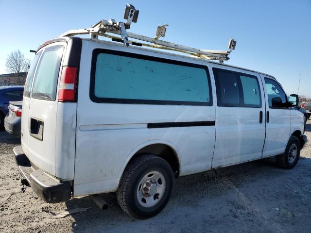 1GCWGGCA6D1125331 - 2013 CHEVROLET EXPRESS G2 WHITE photo 3