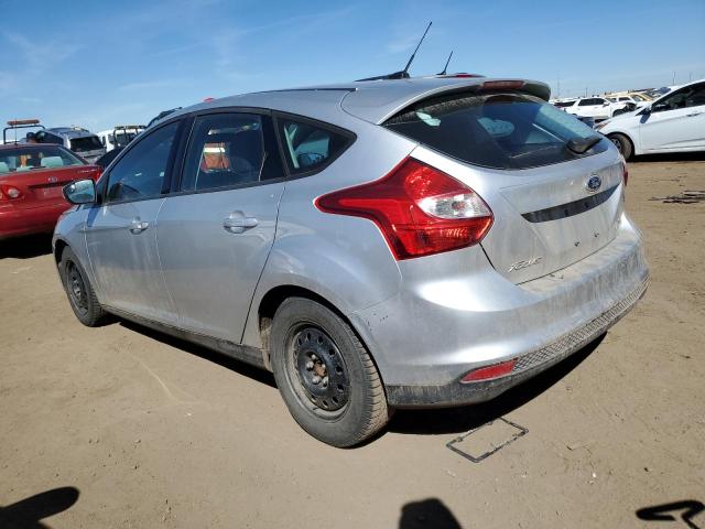 1FADP3K29DL278693 - 2013 FORD FOCUS SE SILVER photo 2