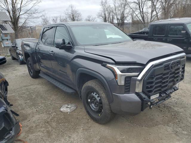 5TFLA5EC8NX009666 - 2022 TOYOTA TUNDRA CREWMAX SR5 GRAY photo 4