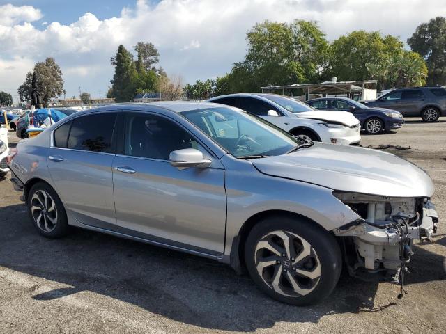 1HGCR2F70GA152370 - 2016 HONDA ACCORD EX SILVER photo 4