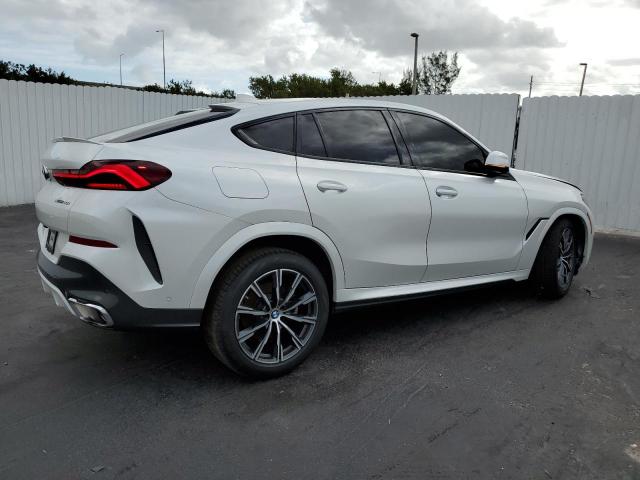 5UXCY6C02P9P69673 - 2023 BMW X6 XDRIVE40I WHITE photo 3