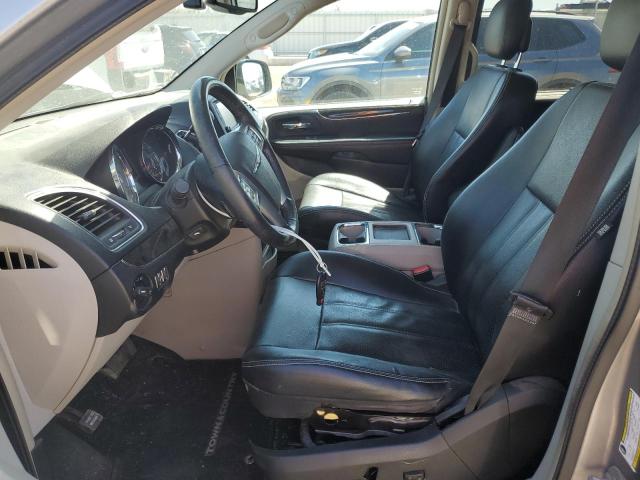 2C4RC1CG3DR643032 - 2013 CHRYSLER TOWN & COU TOURING L SILVER photo 7