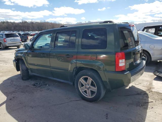 1J8FF48W07D320410 - 2007 JEEP PATRIOT LIMITED GREEN photo 2