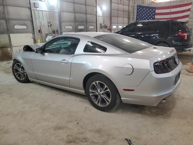 1ZVBP8AM4E5310700 - 2014 FORD MUSTANG SILVER photo 2