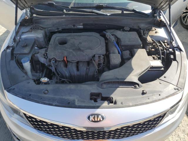 5XXGU4L36GG041869 - 2016 KIA OPTIMA EX SILVER photo 11