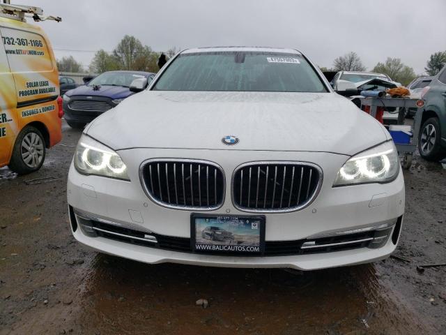 WBAYF4C56DDE23602 - 2013 BMW 740 LXI WHITE photo 5