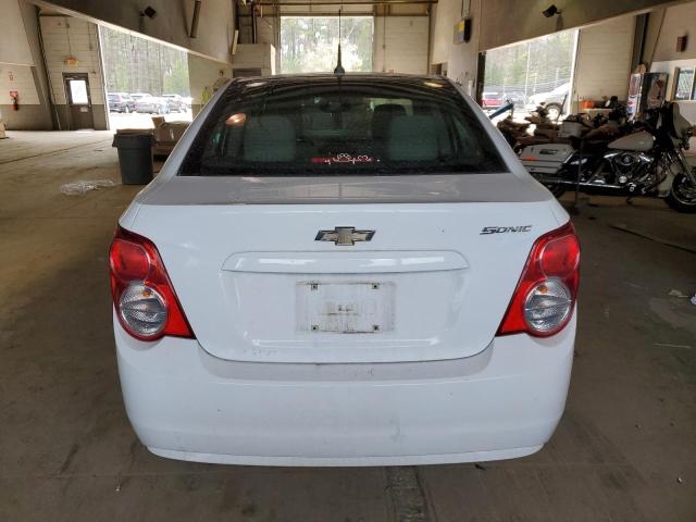 1G1JA5SH3D4181278 - 2013 CHEVROLET SONIC LS WHITE photo 6