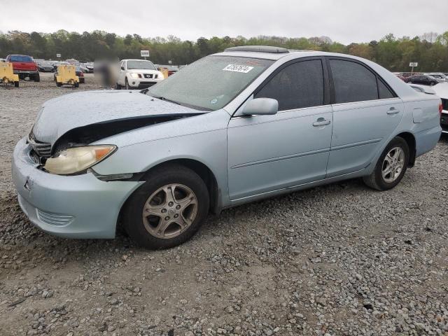 JTDBE32K863051487 - 2006 TOYOTA CAMRY LE BLUE photo 1