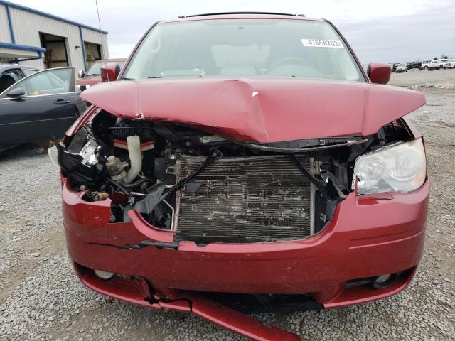 2A4RR5D1XAR315564 - 2010 CHRYSLER TOWN & COU TOURING 勃艮第红 照片 5