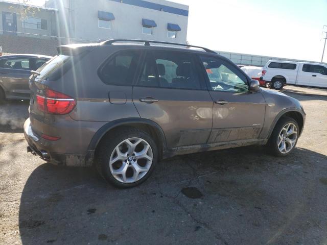 5UXZW0C56CL671560 - 2012 BMW X5 XDRIVE35D BROWN photo 3