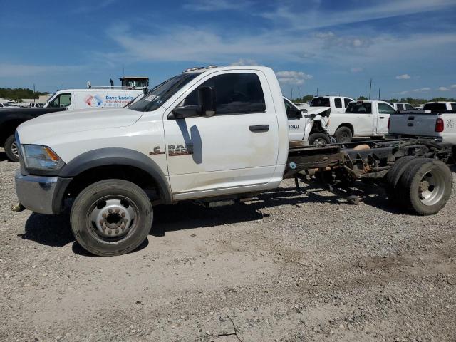 3C7WRMBL6JG118259 - 2018 RAM 5500 WHITE photo 1