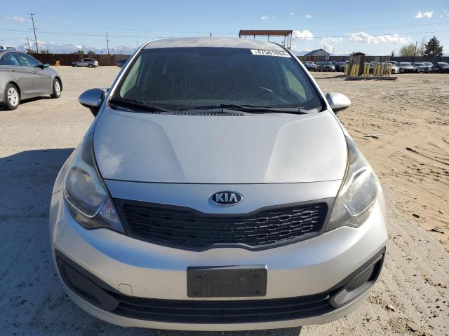 KNADM4A31F6469722 - 2015 KIA RIO LX SILVER photo 5