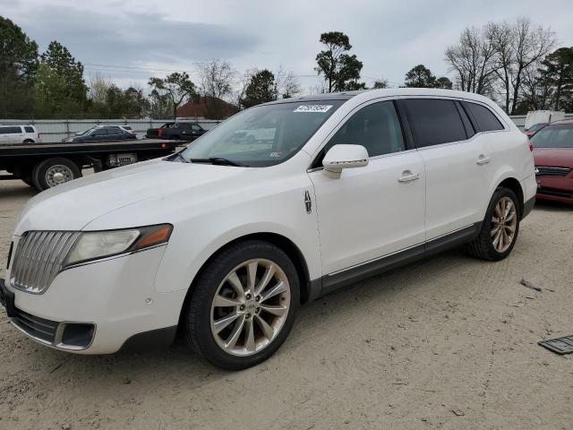 2LMHJ5AT3ABJ17710 - 2010 LINCOLN MKT WHITE photo 1